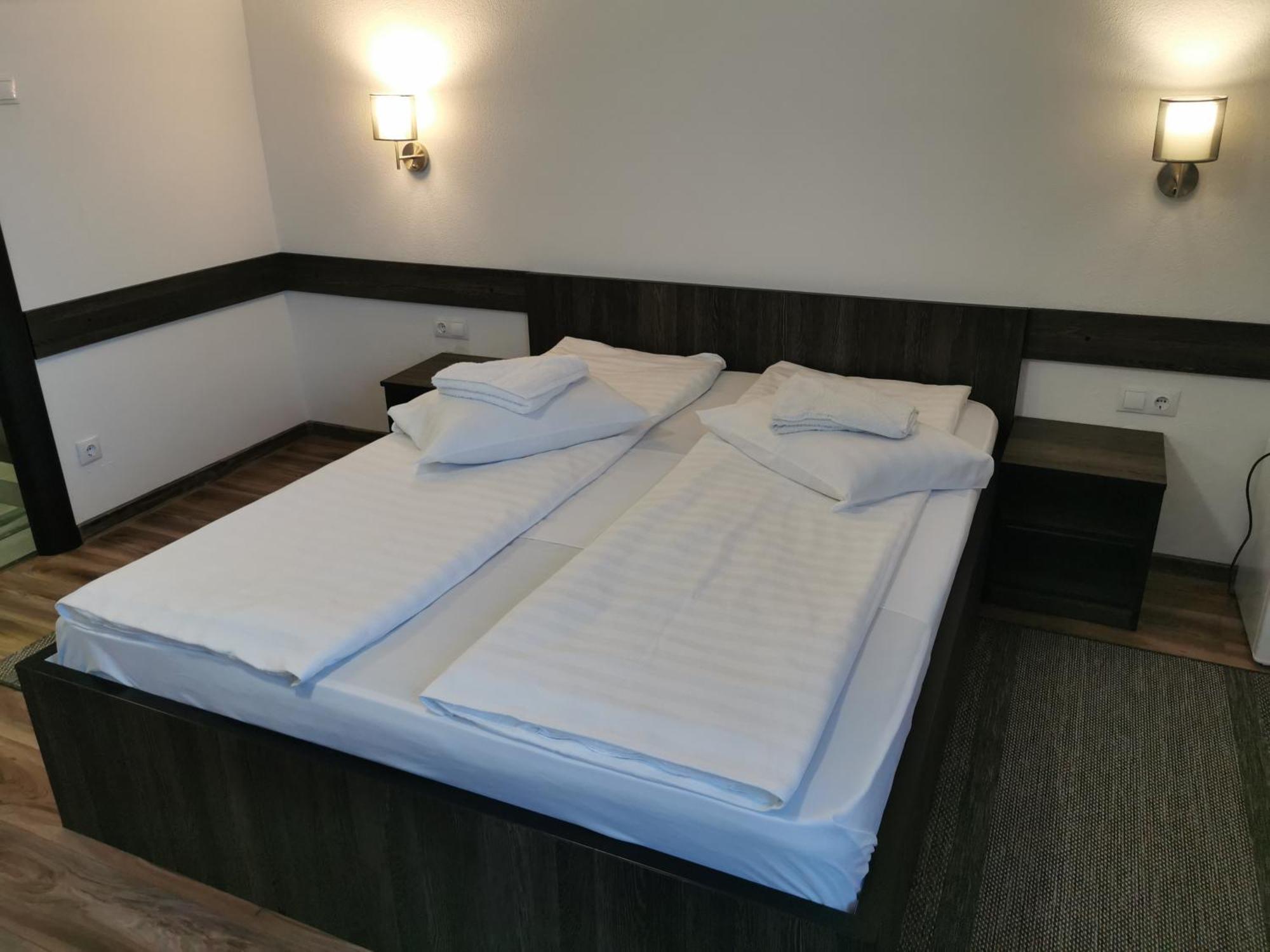 Hotel Tranzit Odorheiu Secuiesc Eksteriør bilde
