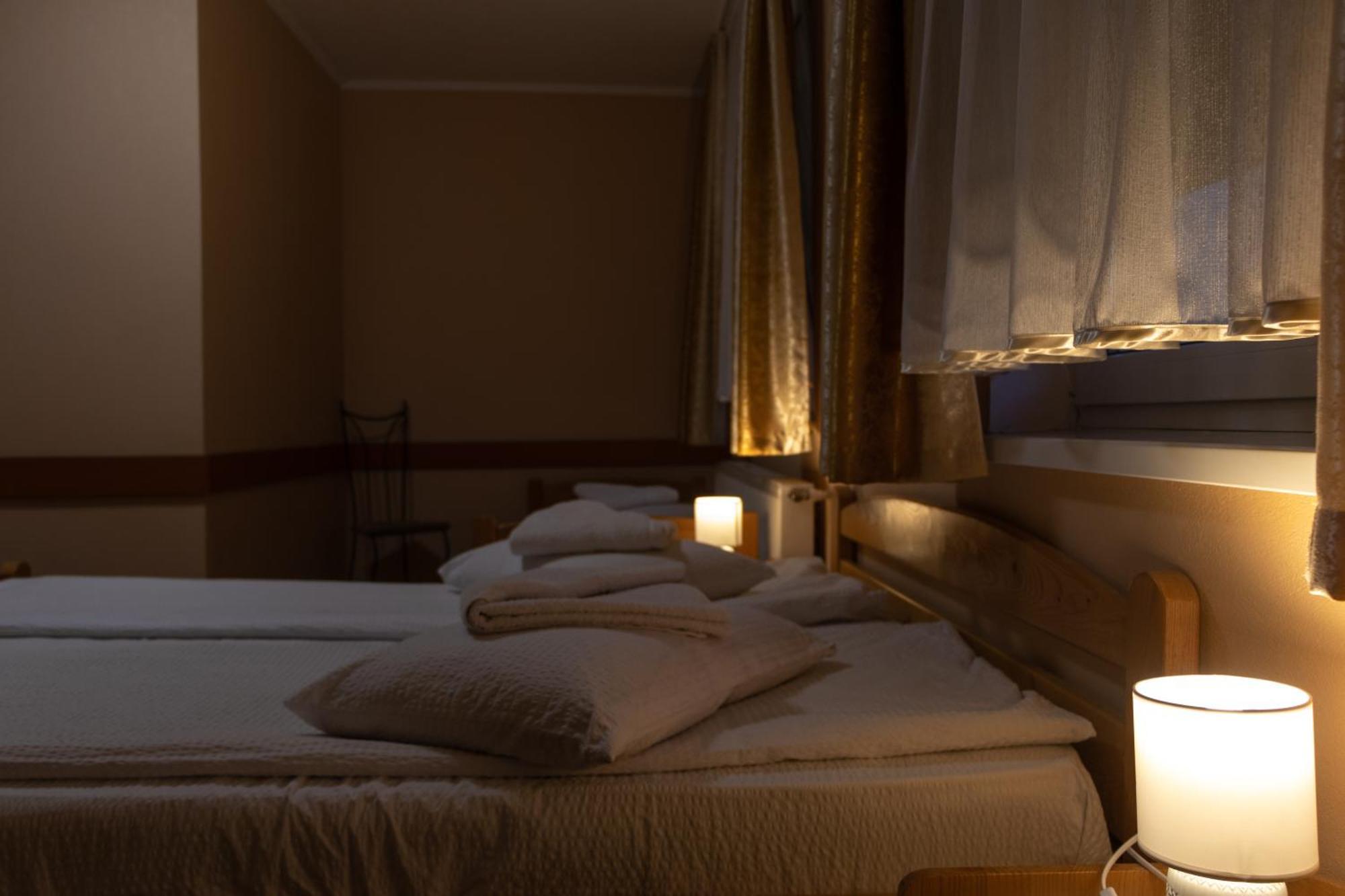Hotel Tranzit Odorheiu Secuiesc Eksteriør bilde