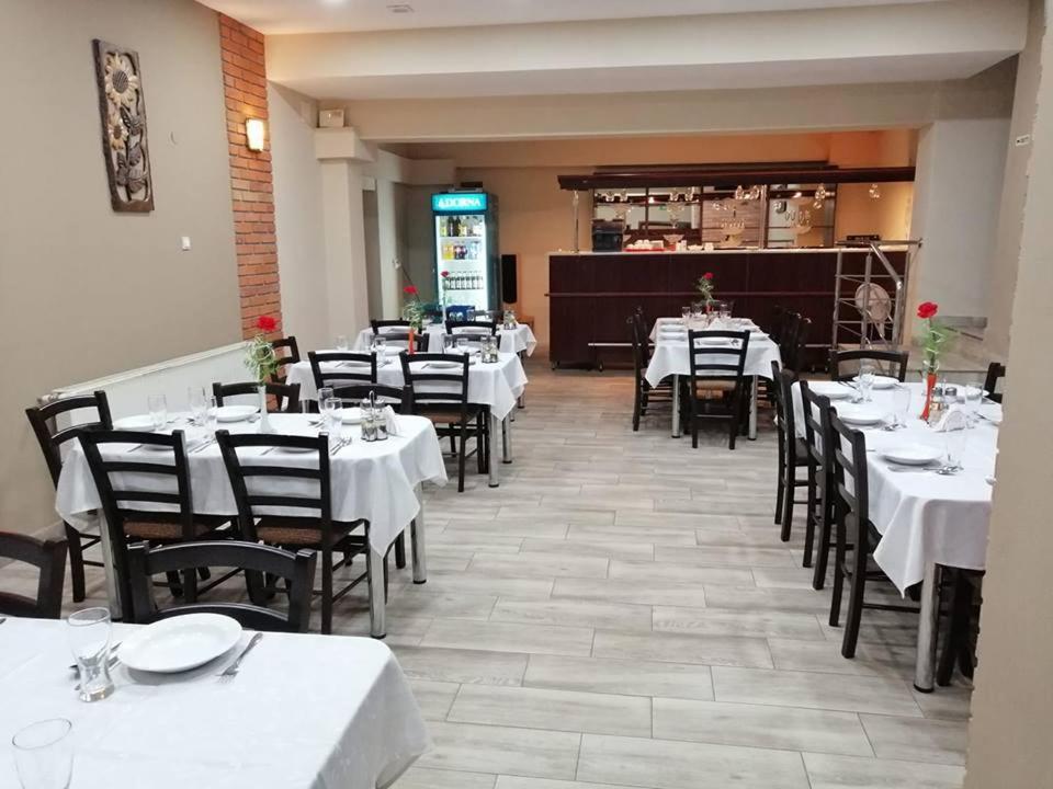 Hotel Tranzit Odorheiu Secuiesc Eksteriør bilde
